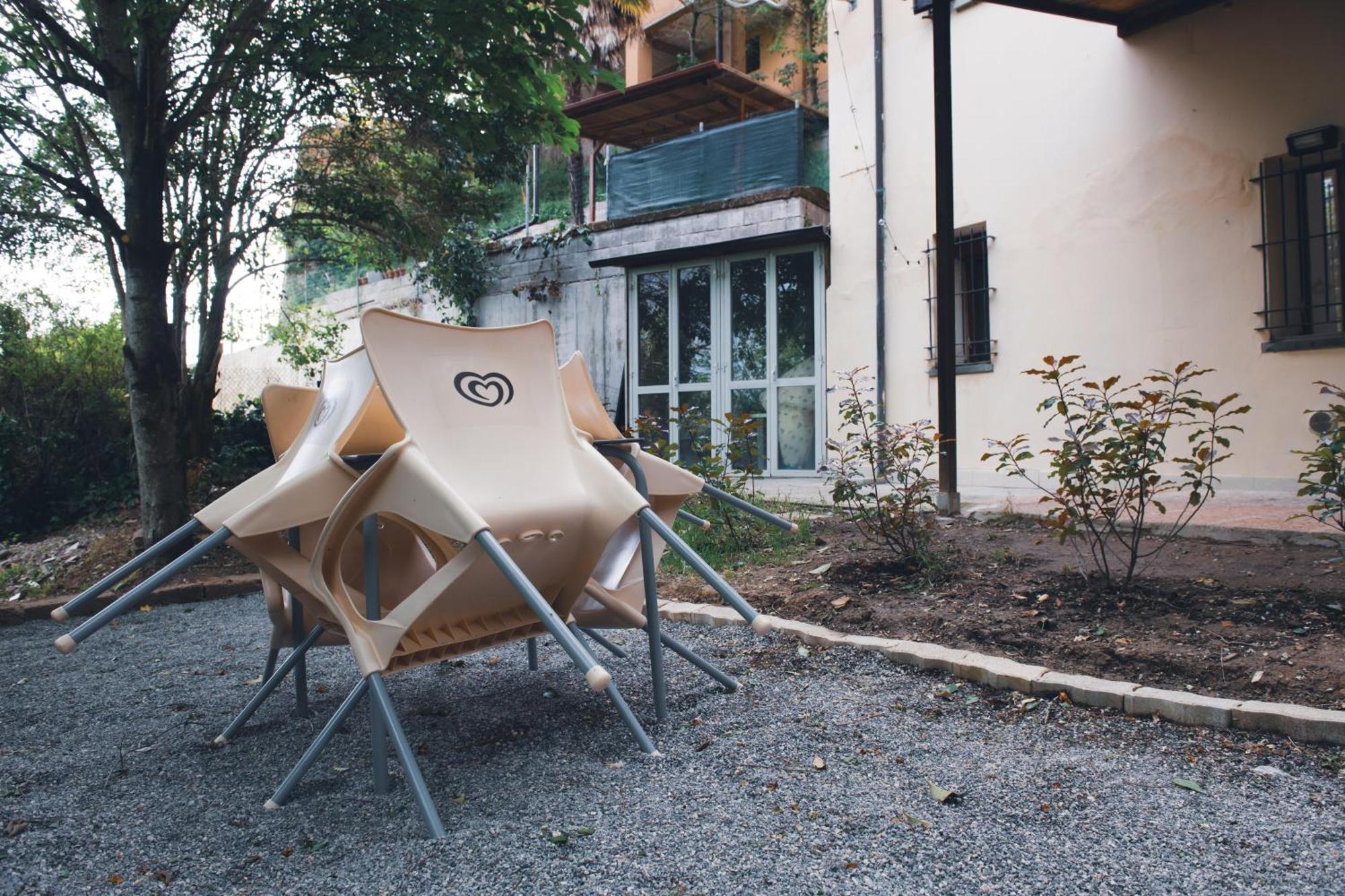 Home Peterpan, B&B Direttamente Sulla Piazza Casal Fiumanese Exteriér fotografie
